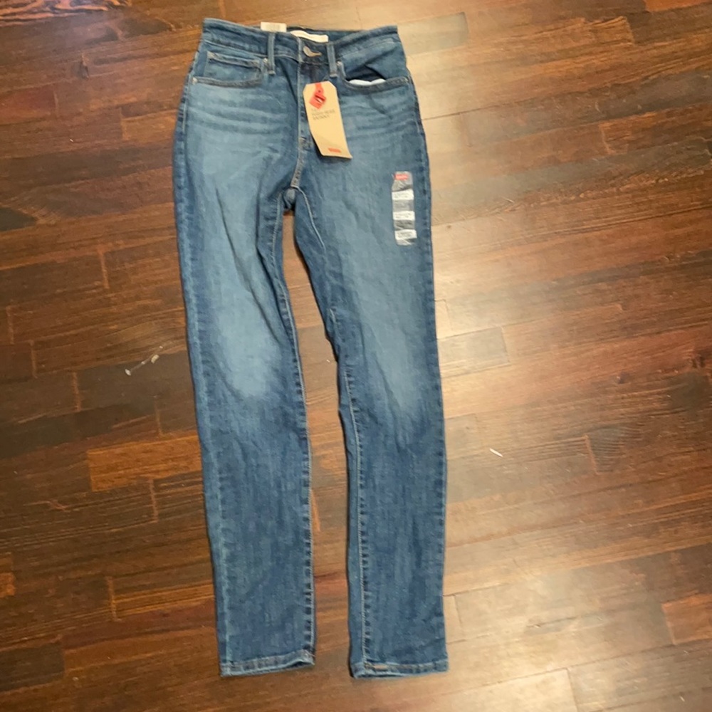 New 721 High Rise Skinny Levi jeans